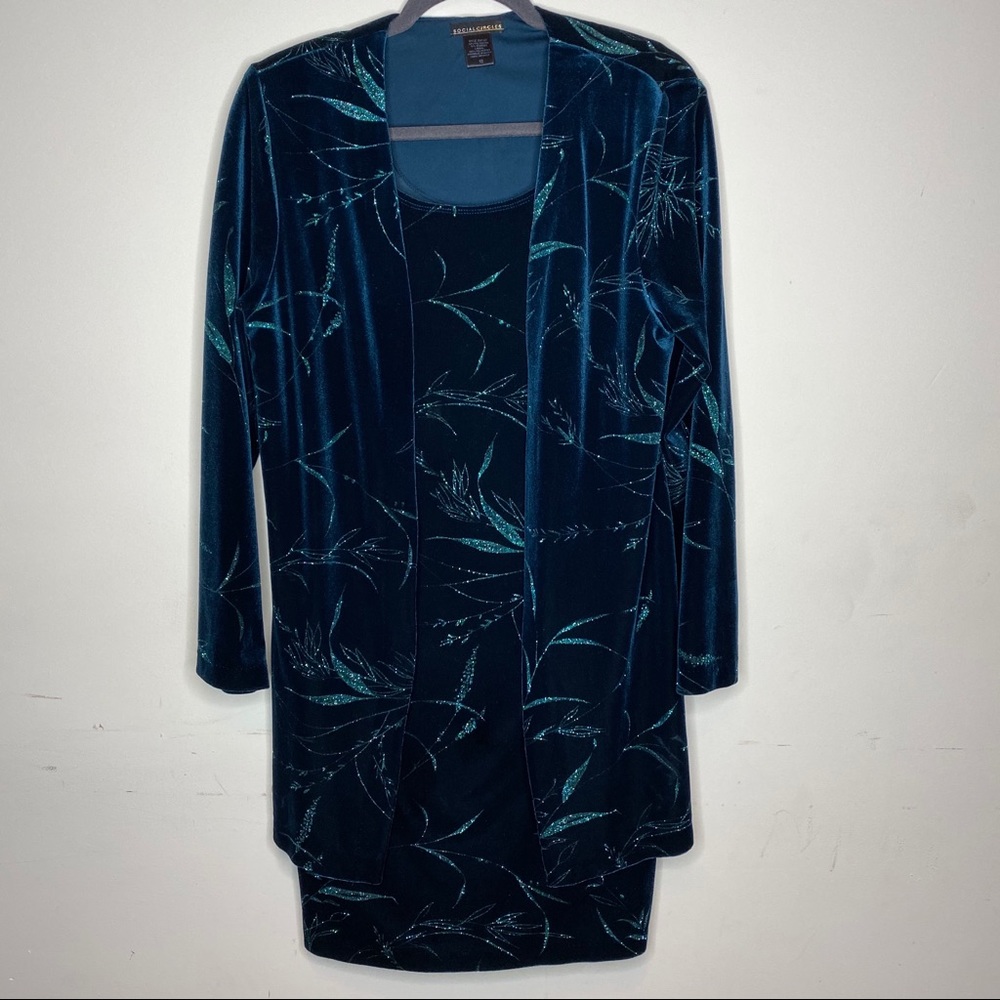 Social Circles Elegant Dressy Dress